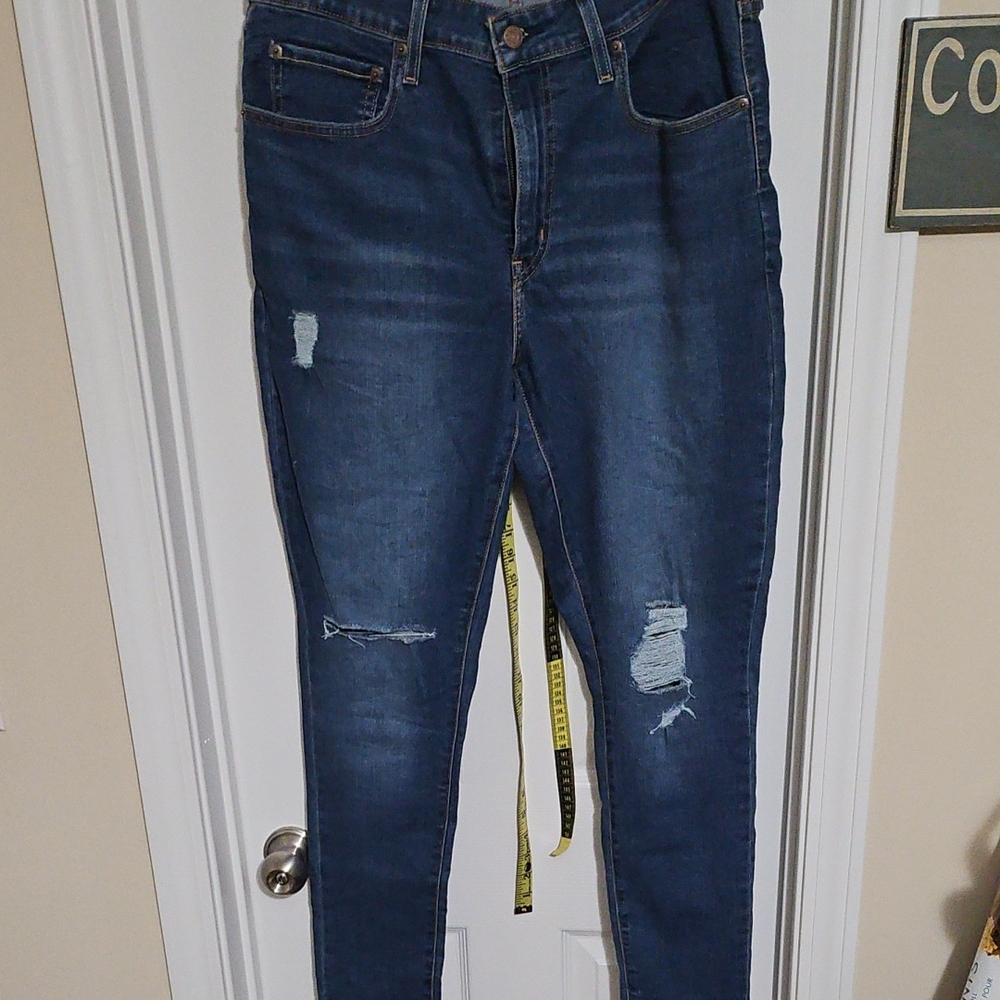 NWOT - Levis 720 High Rise Super Skinny Jeans Womens Distressed Blue Jeans